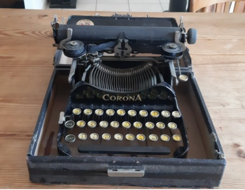 Machine à écrire Corona — Vintage USA